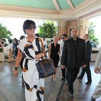 Kris Jenner arrives at the Atlantis Palms hotel in Dubai | Picture 101254